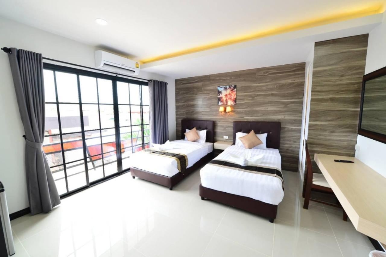 The Room Boutique Hotel Sakon Nakhon Exterior photo