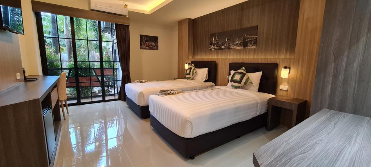 The Room Boutique Hotel Sakon Nakhon Exterior photo
