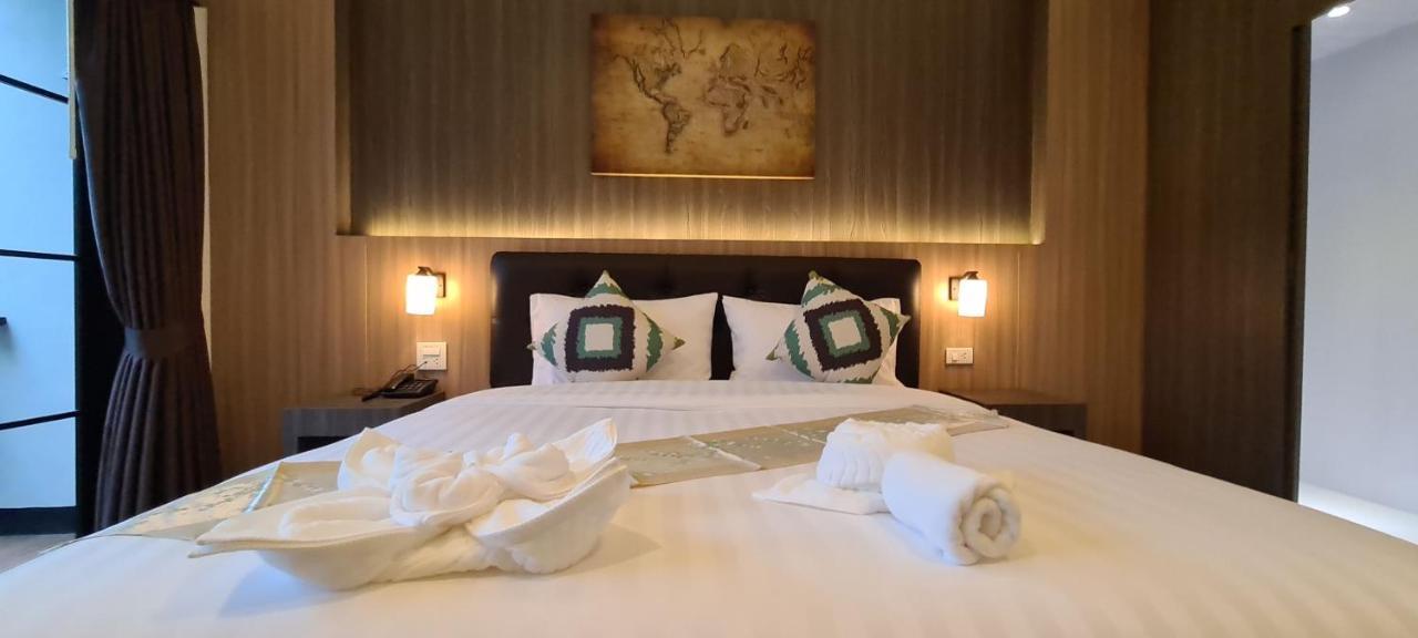 The Room Boutique Hotel Sakon Nakhon Exterior photo