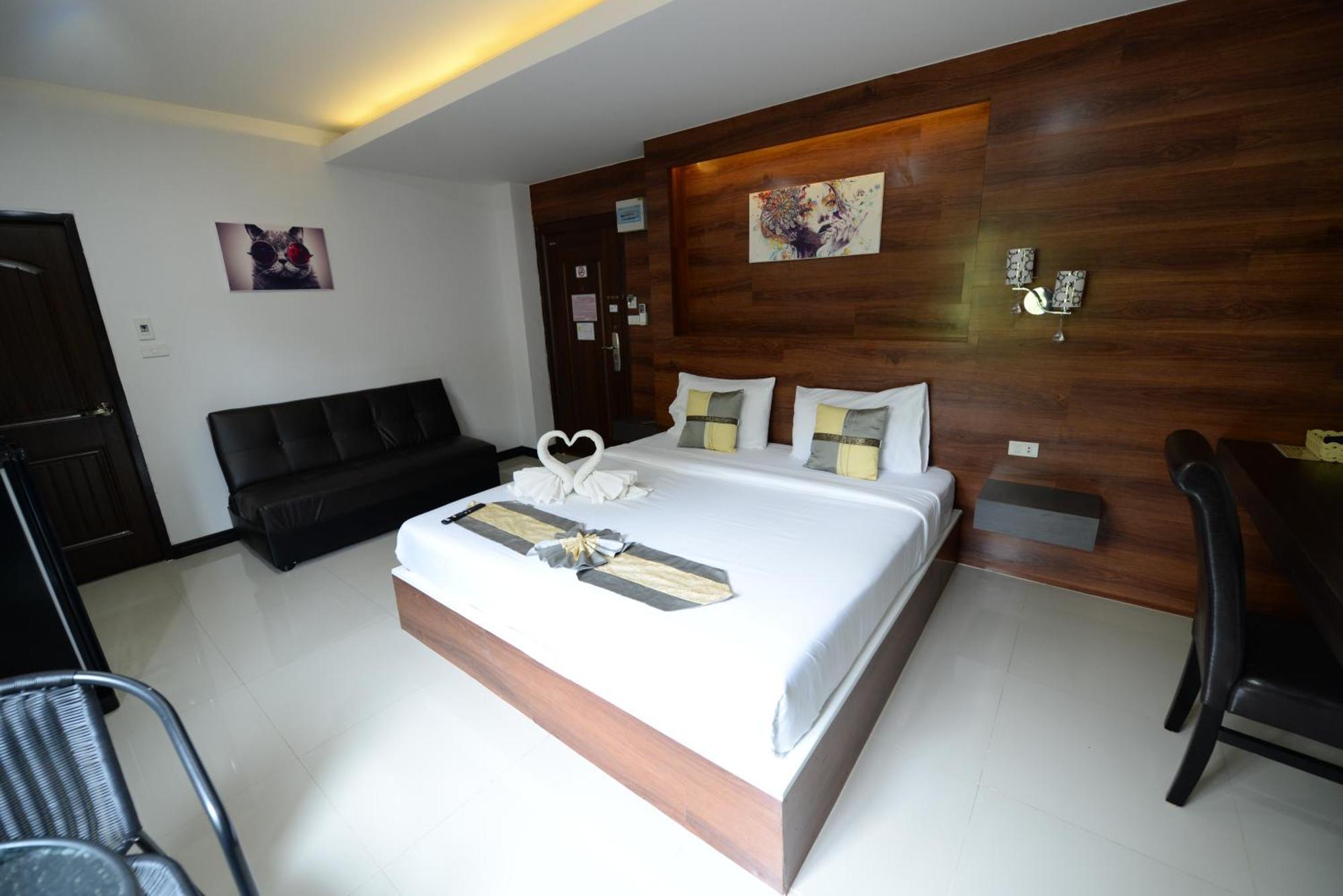 The Room Boutique Hotel Sakon Nakhon Exterior photo